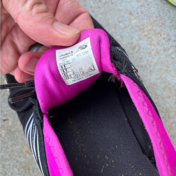 New Balance Women's Black and Purple Sneakers - Picture 7 of 7